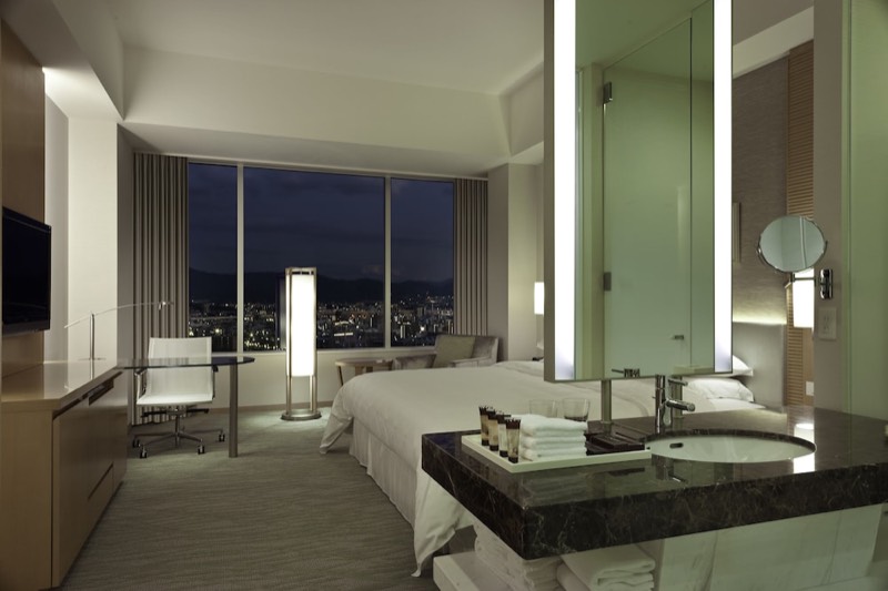 Sheraton Grand Hiroshima Hotel, 5-star hotel in Hiroshima